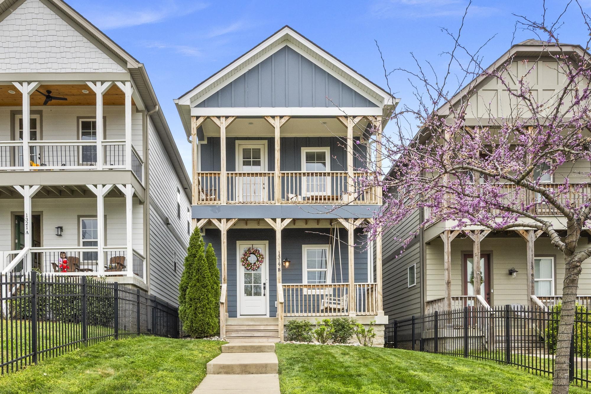 1319B Meridian St, Nashville, TN 37207