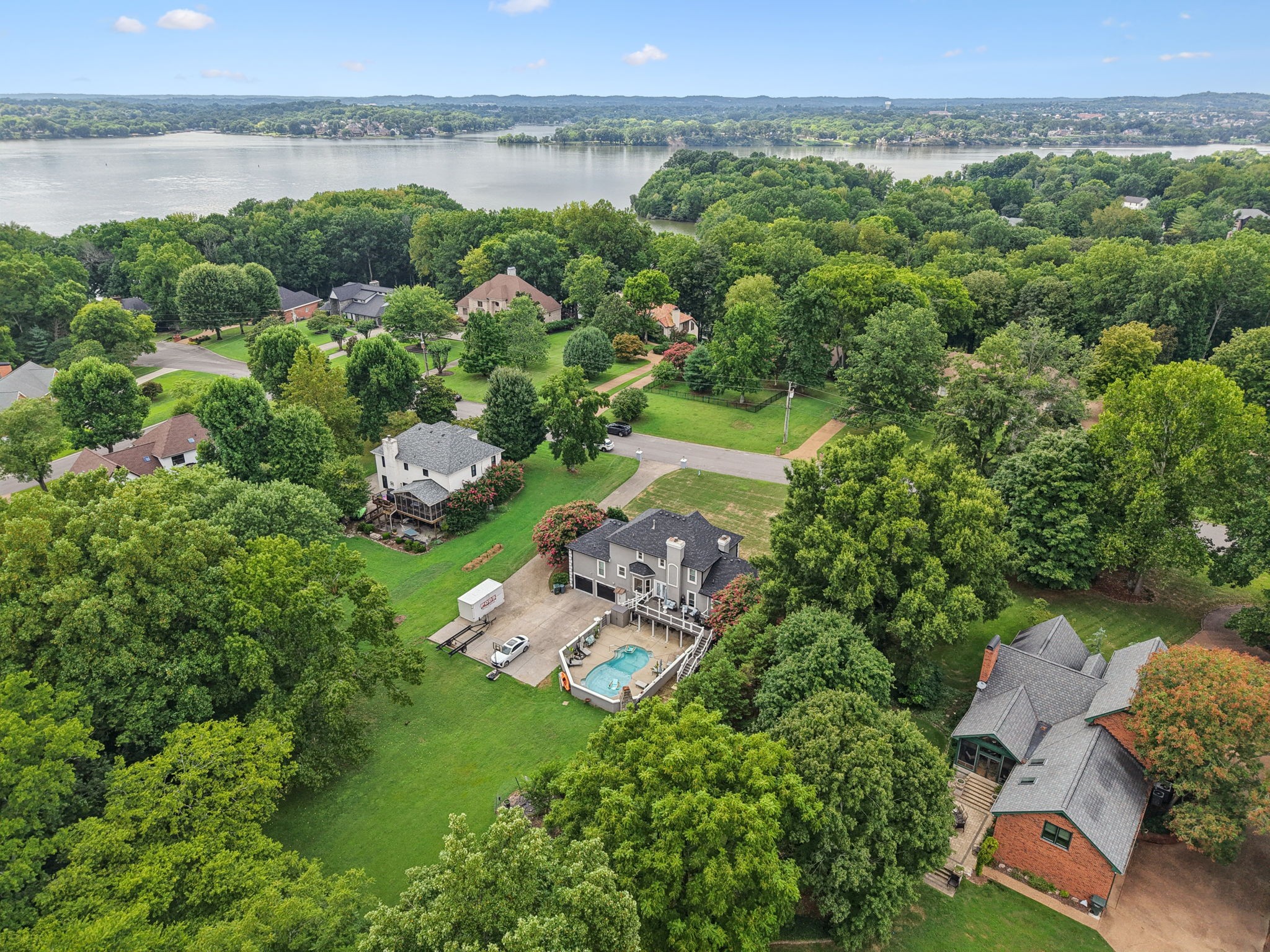 1009 Mystic Streams Dr, Mount Juliet, TN 37122