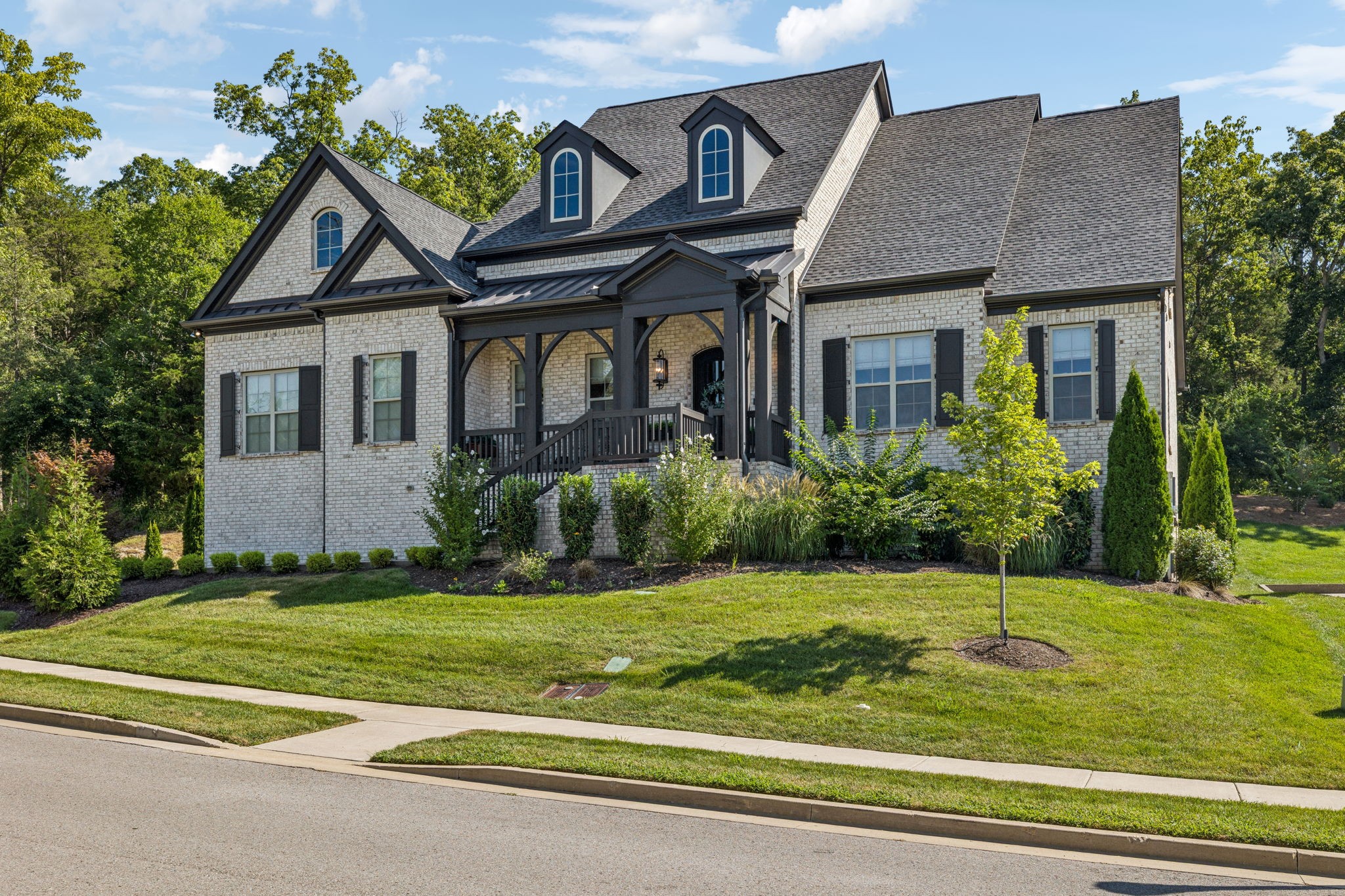 2320 Harts Landmark Dr, Franklin, TN 37069