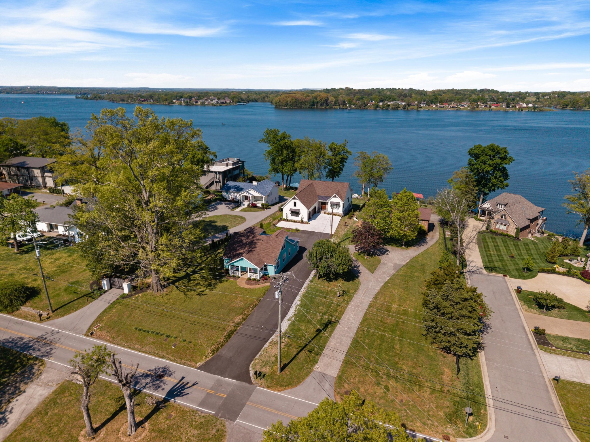 3005 Lakeshore Dr #A & B, Old Hickory, TN 37138