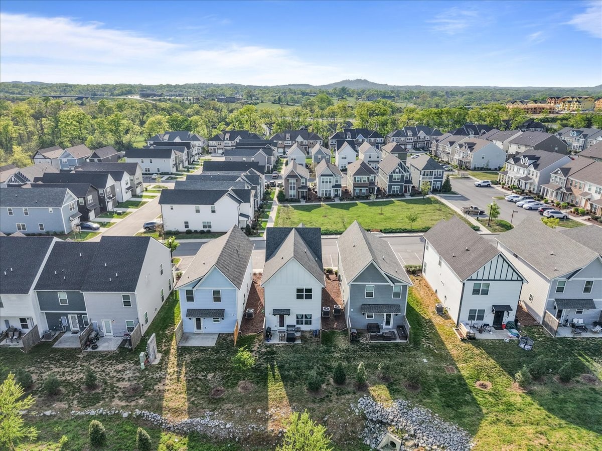 161 Harvard Dr, Gallatin, TN 37066
