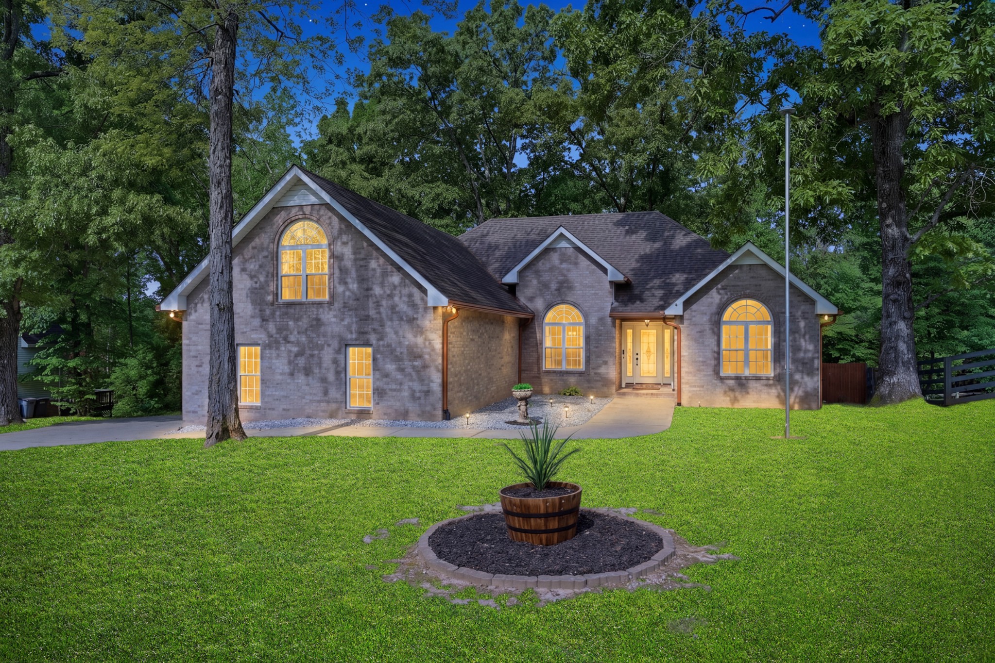 7229 Dice Lampley Rd, Fairview, TN 37062
