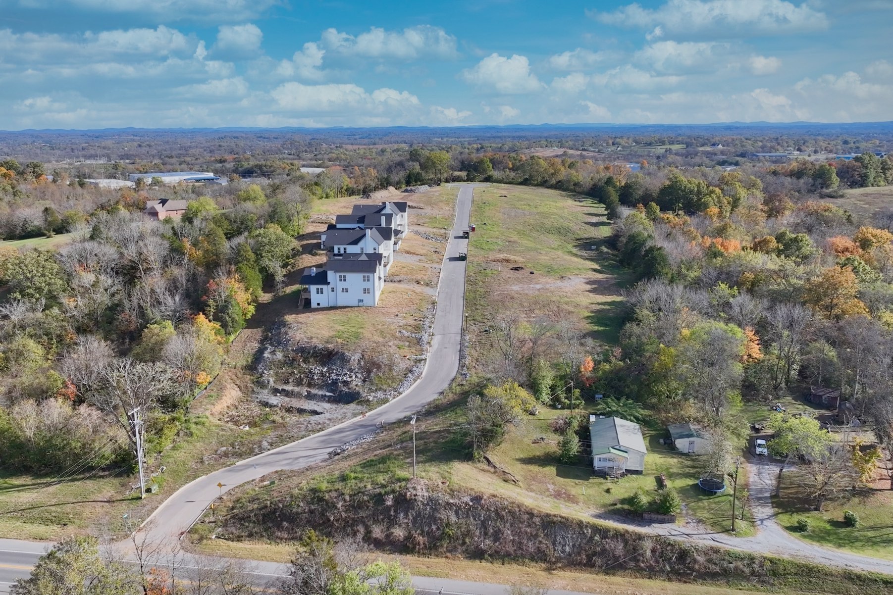 1017 Tiane Trl, Gallatin, TN 37066