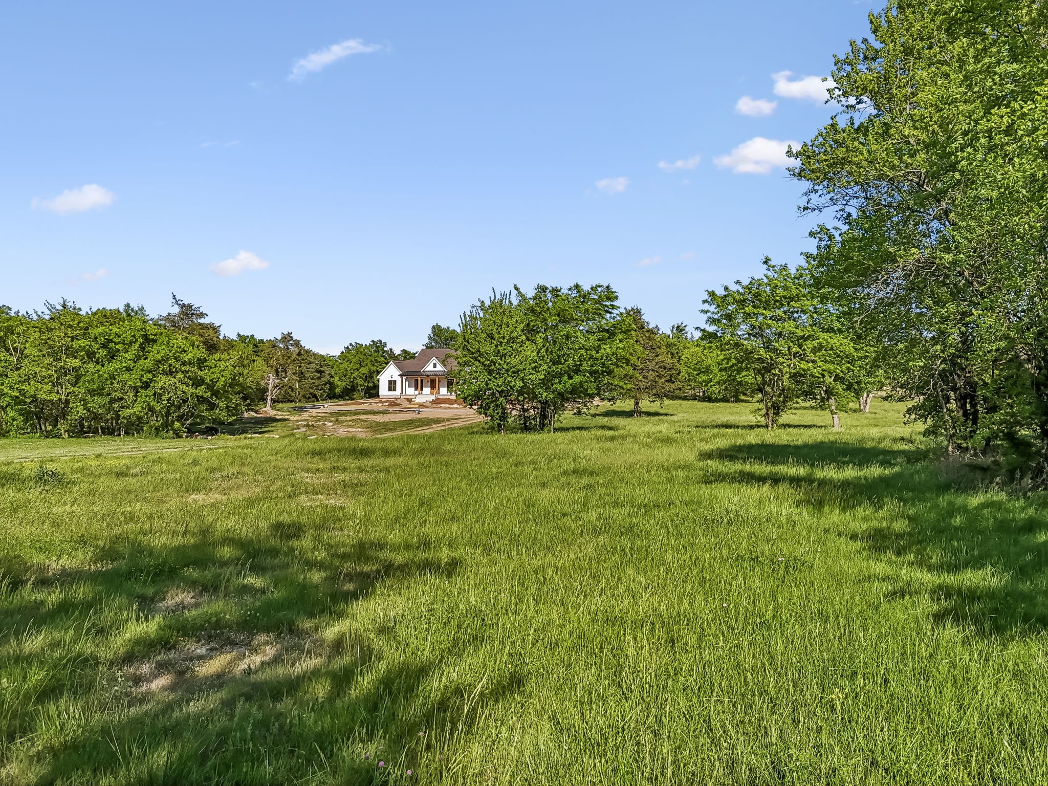 10567 Versailles Rd, Rockvale, TN 37153