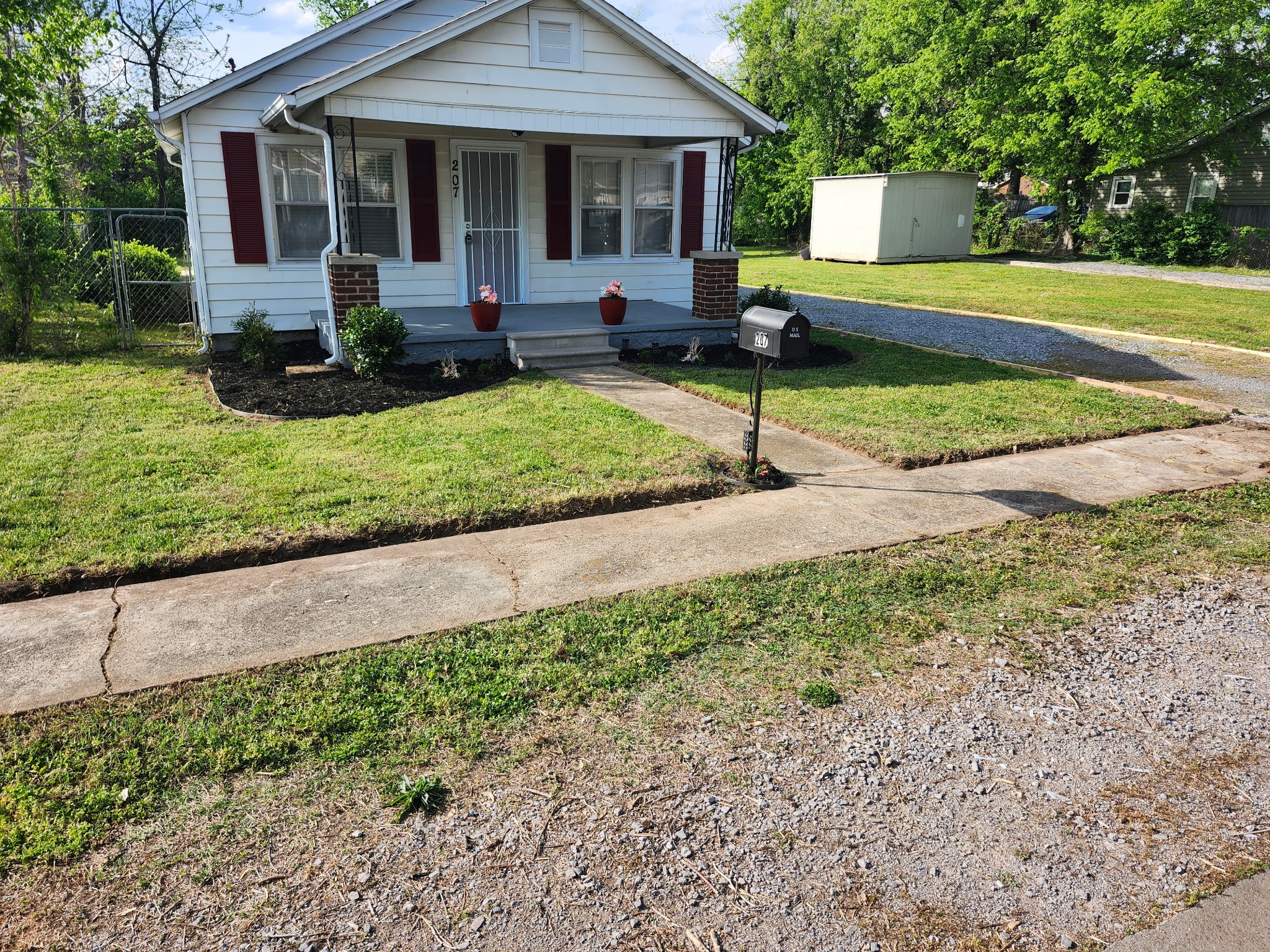 207 28th St, Old Hickory, TN 37138