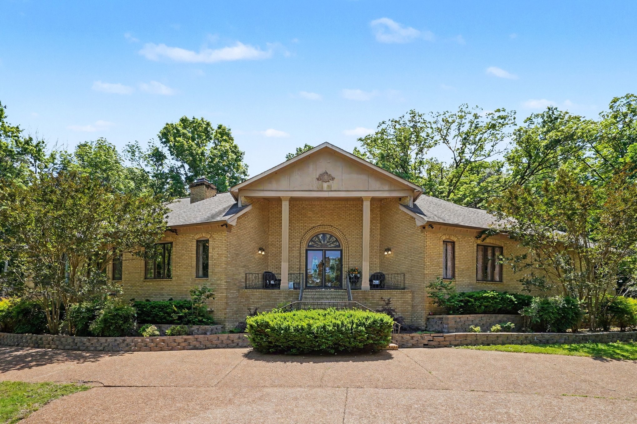 320 Shutes Cv, Old Hickory, TN 37138