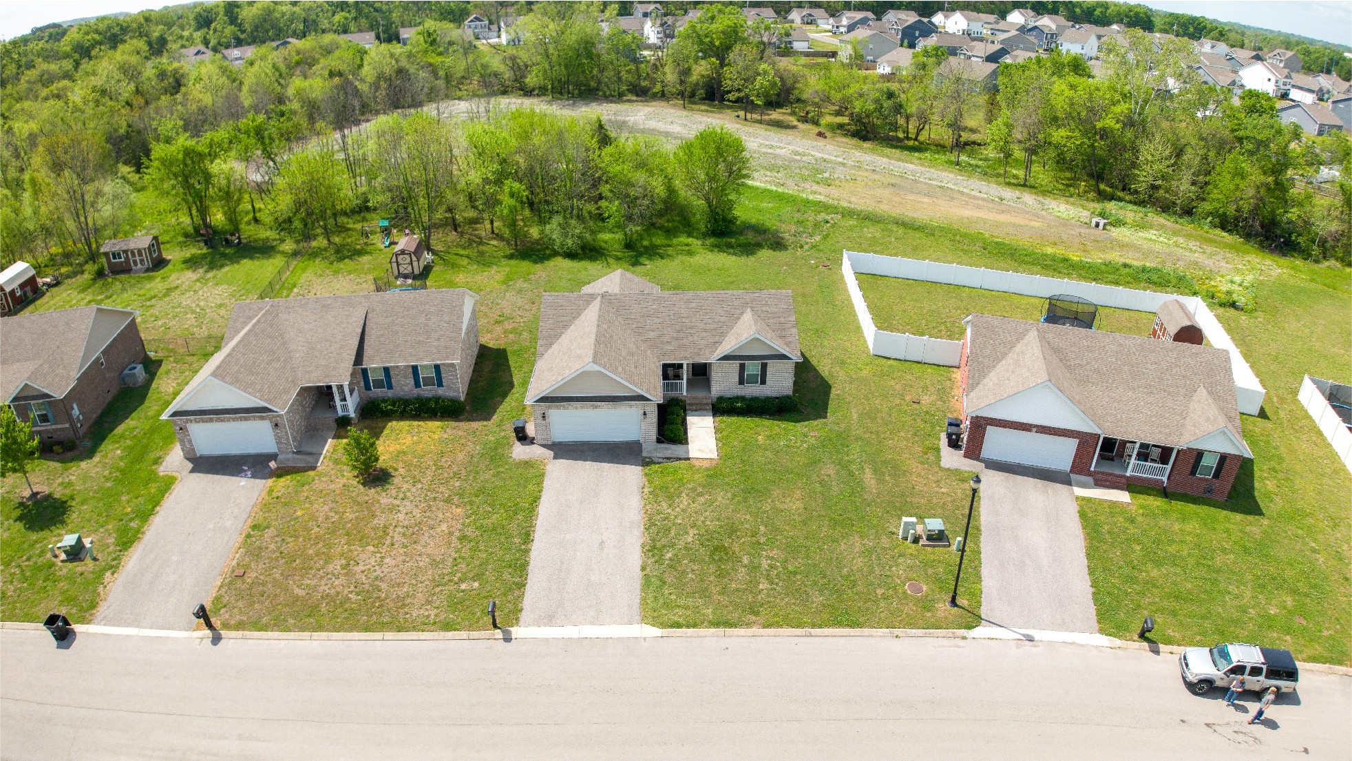 2008 Eisley Ln, Columbia, TN 38401