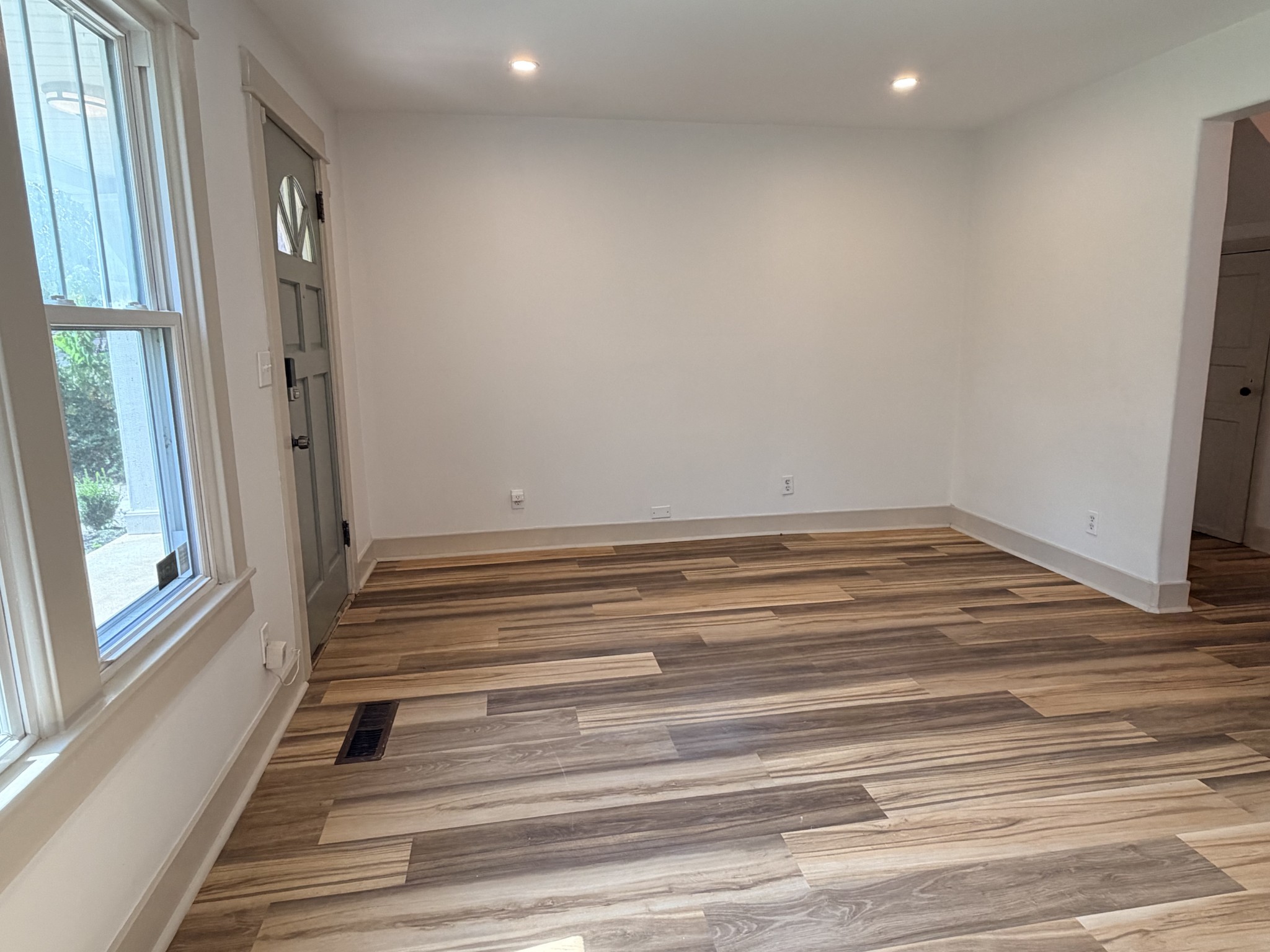 933A Spain Ave, Nashville, TN 37216