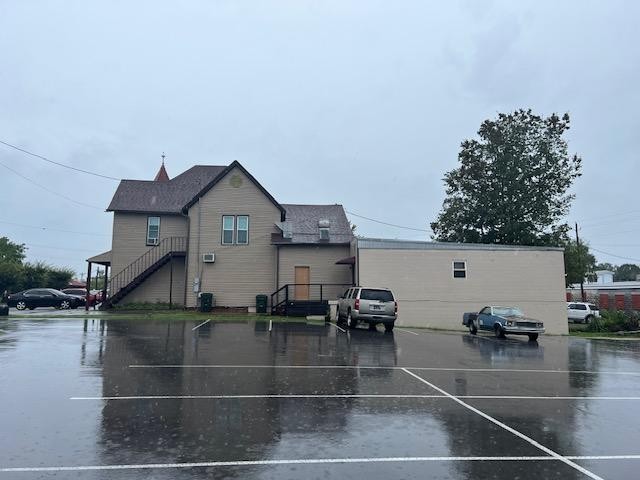 105 Center Ave, Dickson, TN 37055