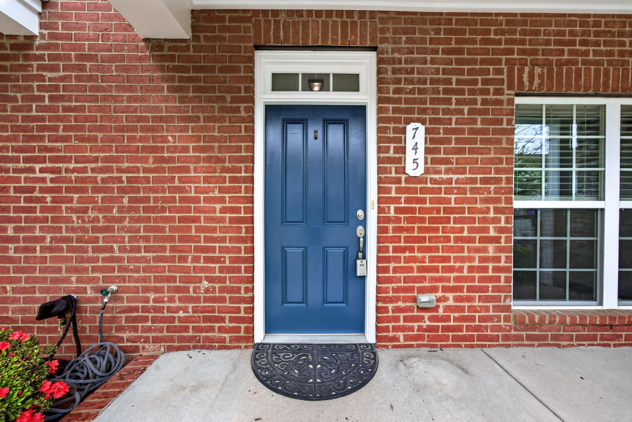 745 Westcott Ln, Nolensville, TN 37135