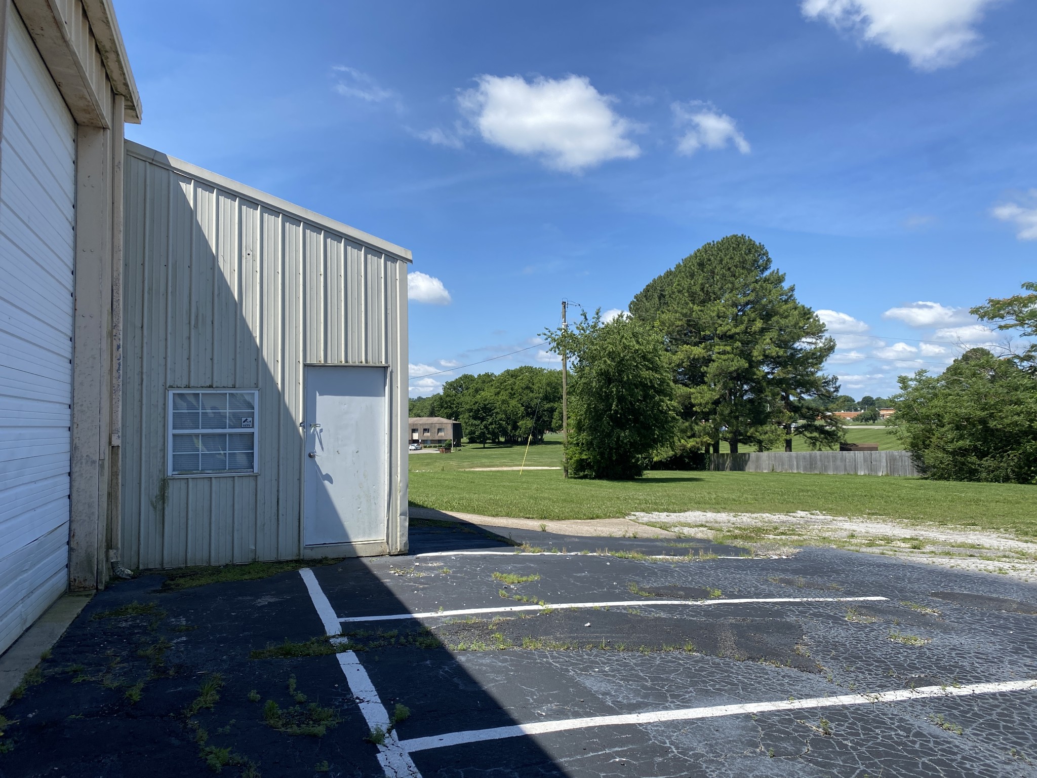 713 Gray Ln, Mount Pleasant, TN 38474