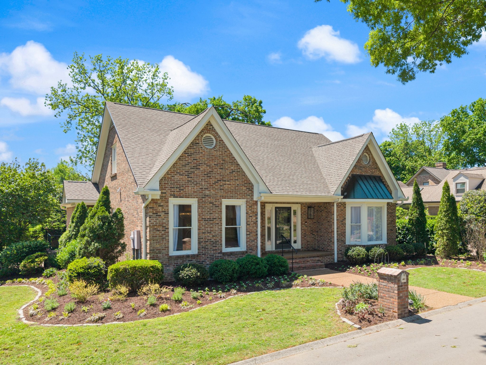 6013 Landmark Pl, Brentwood, TN 37027