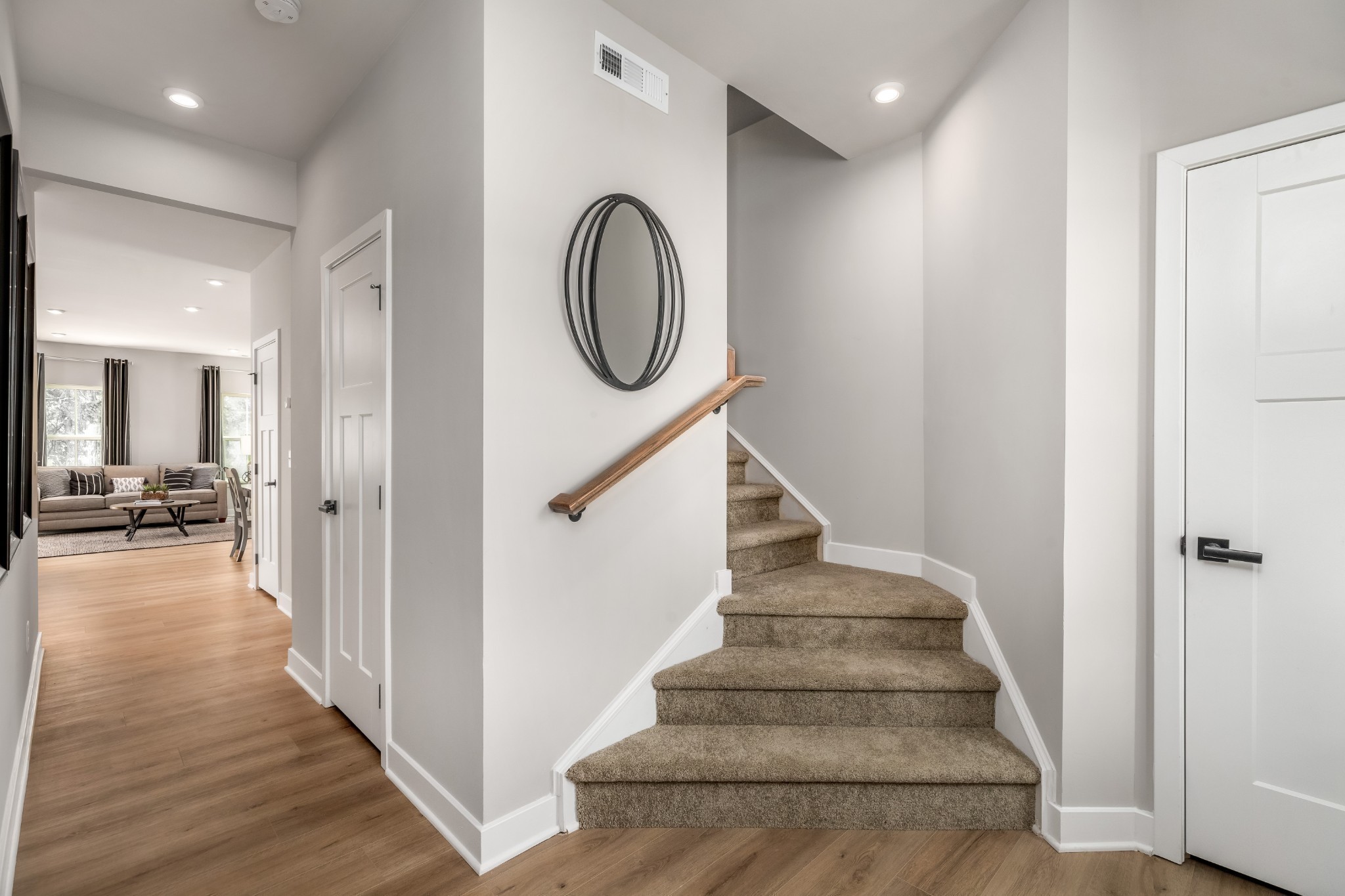 408 Tompkins Ln, Gallatin, TN 37066