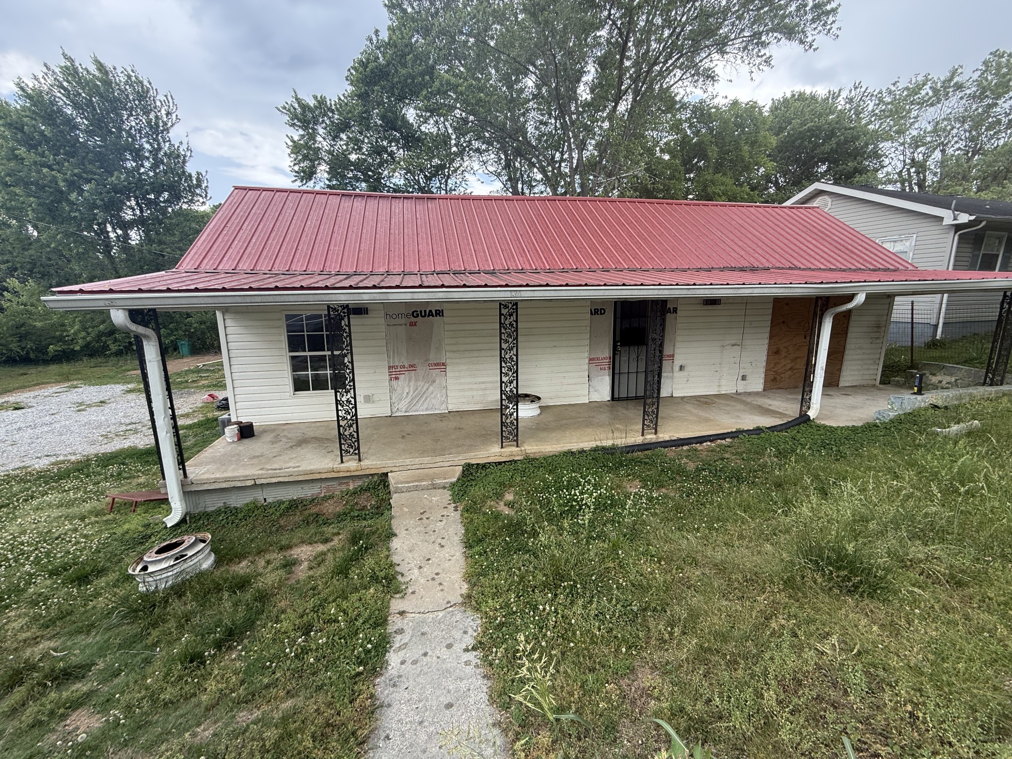 134 Cliffview Dr, Carthage, TN 37030