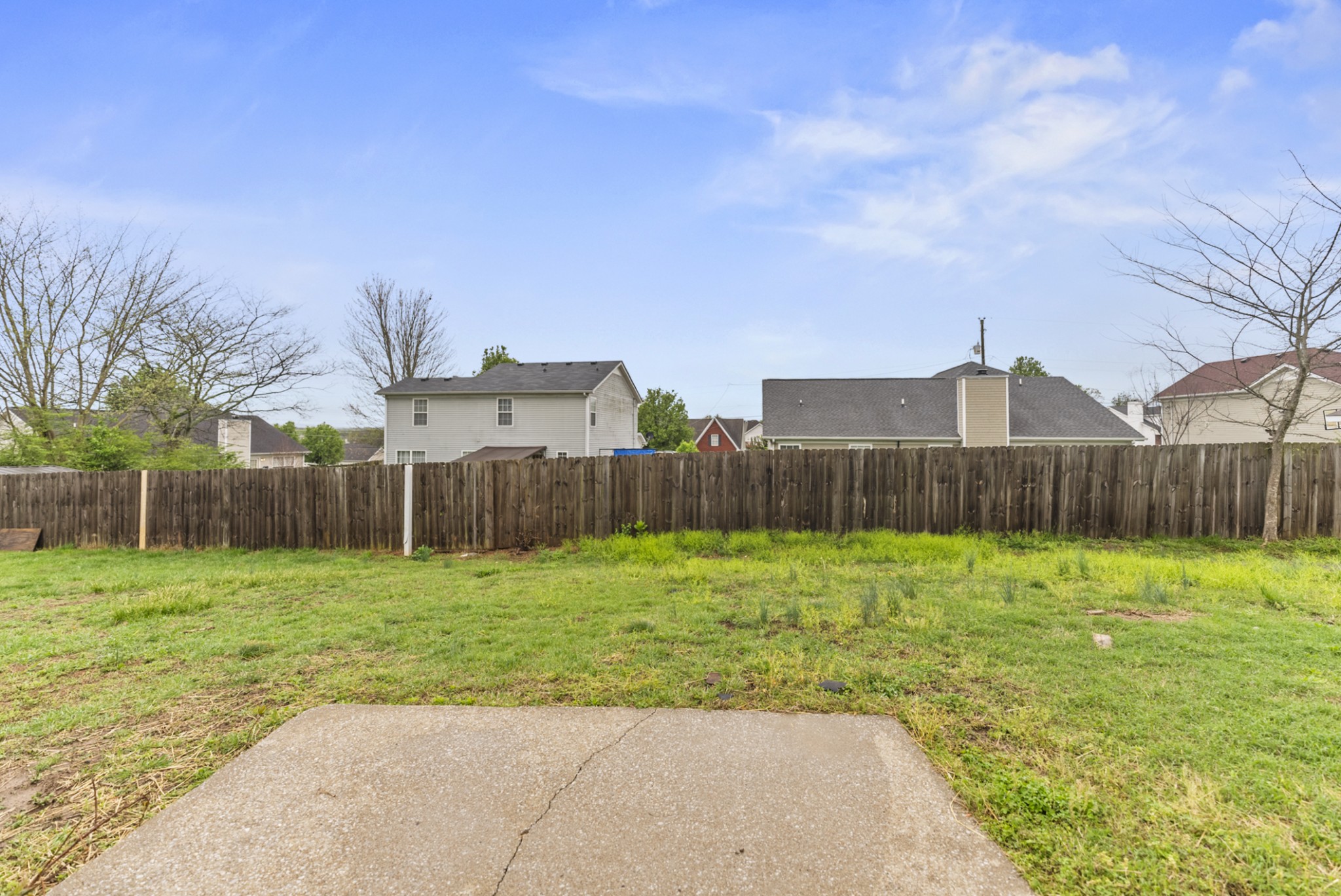 1626 Jo Ann Dr, La Vergne, TN 37086