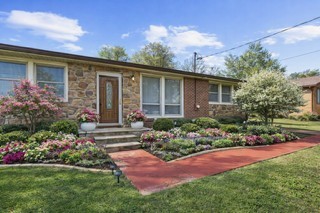 4025 Kings Cir, Nashville, TN 37218