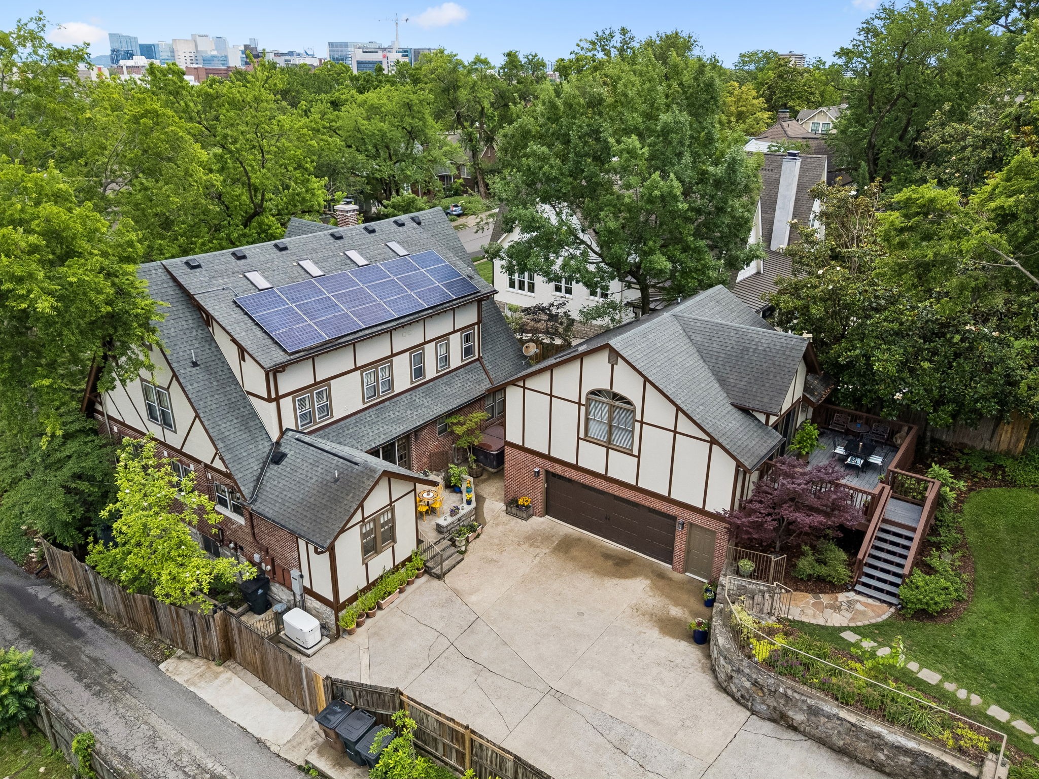 2617 Barton, Nashville, TN 37212