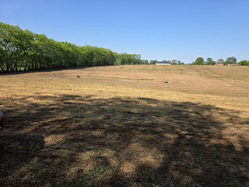 1 Old Zion Rd, Columbia, TN 38401
