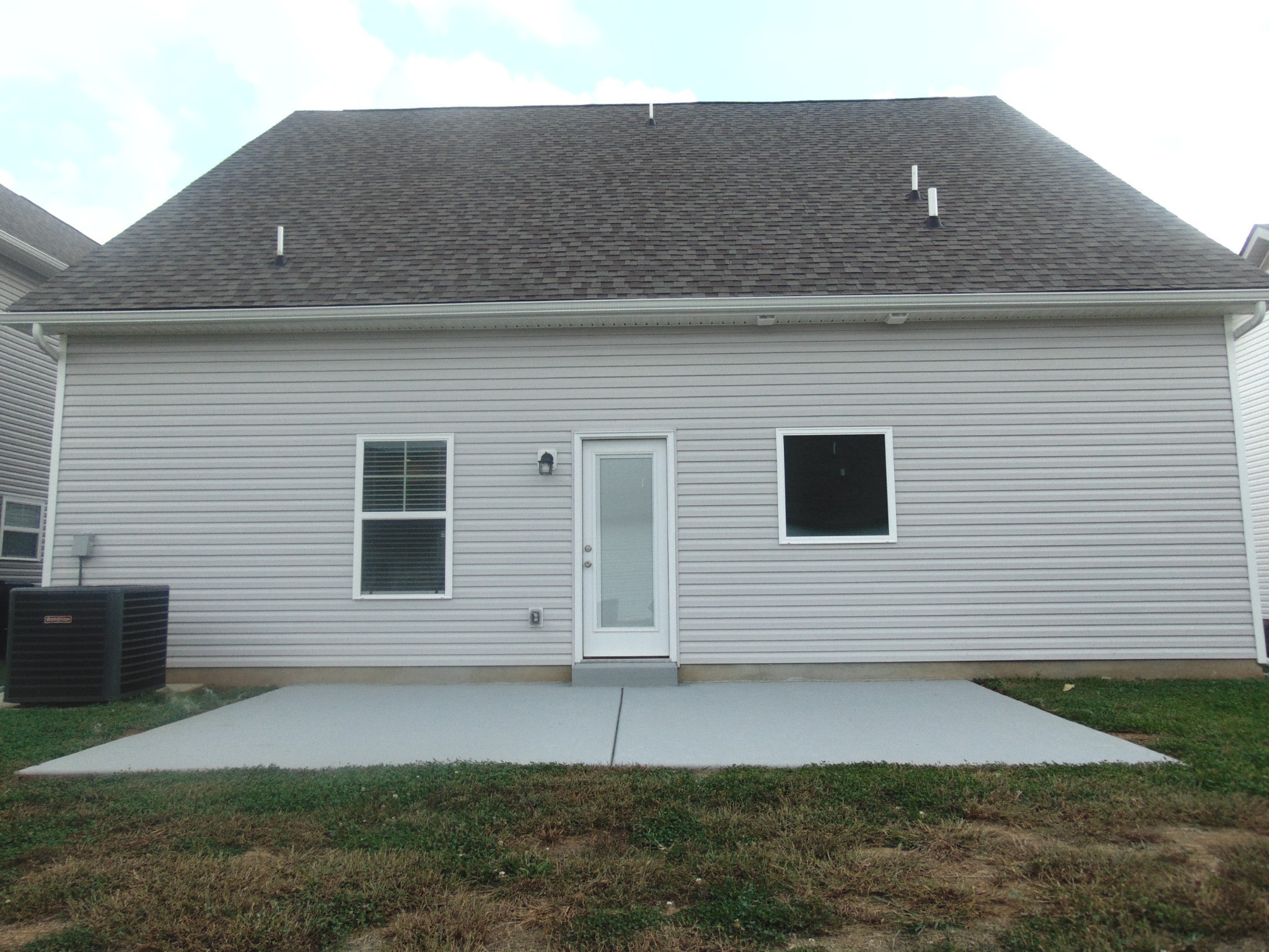 307 Spring St, La Vergne, TN 37086
