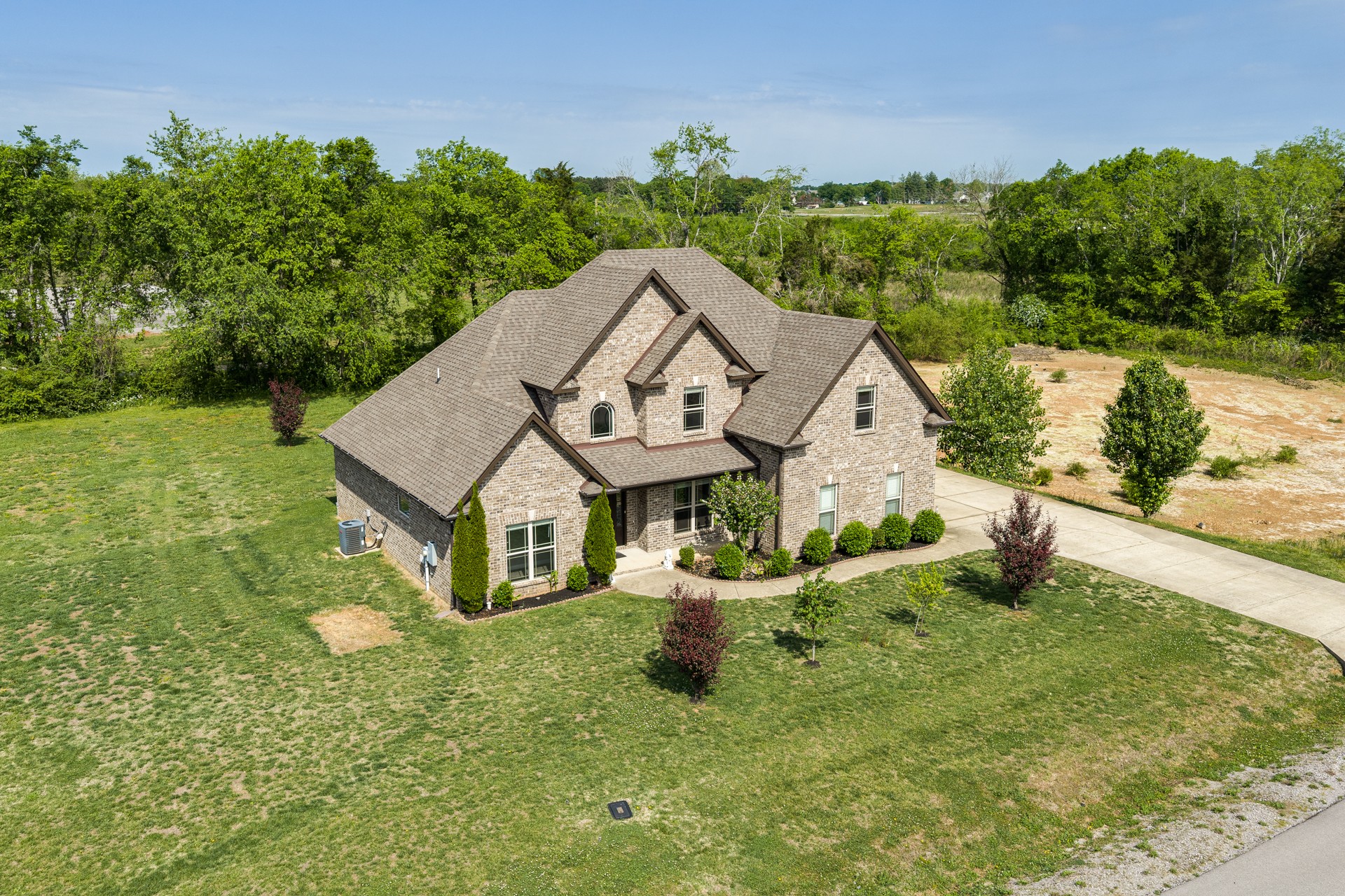 1602 Amapola Ln, Murfreesboro, TN 37127