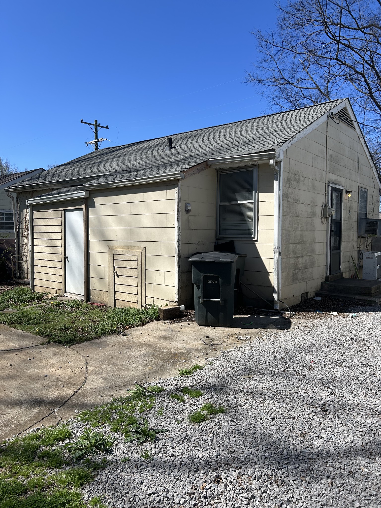 1002 Trice Dr, Nashville, TN 37209