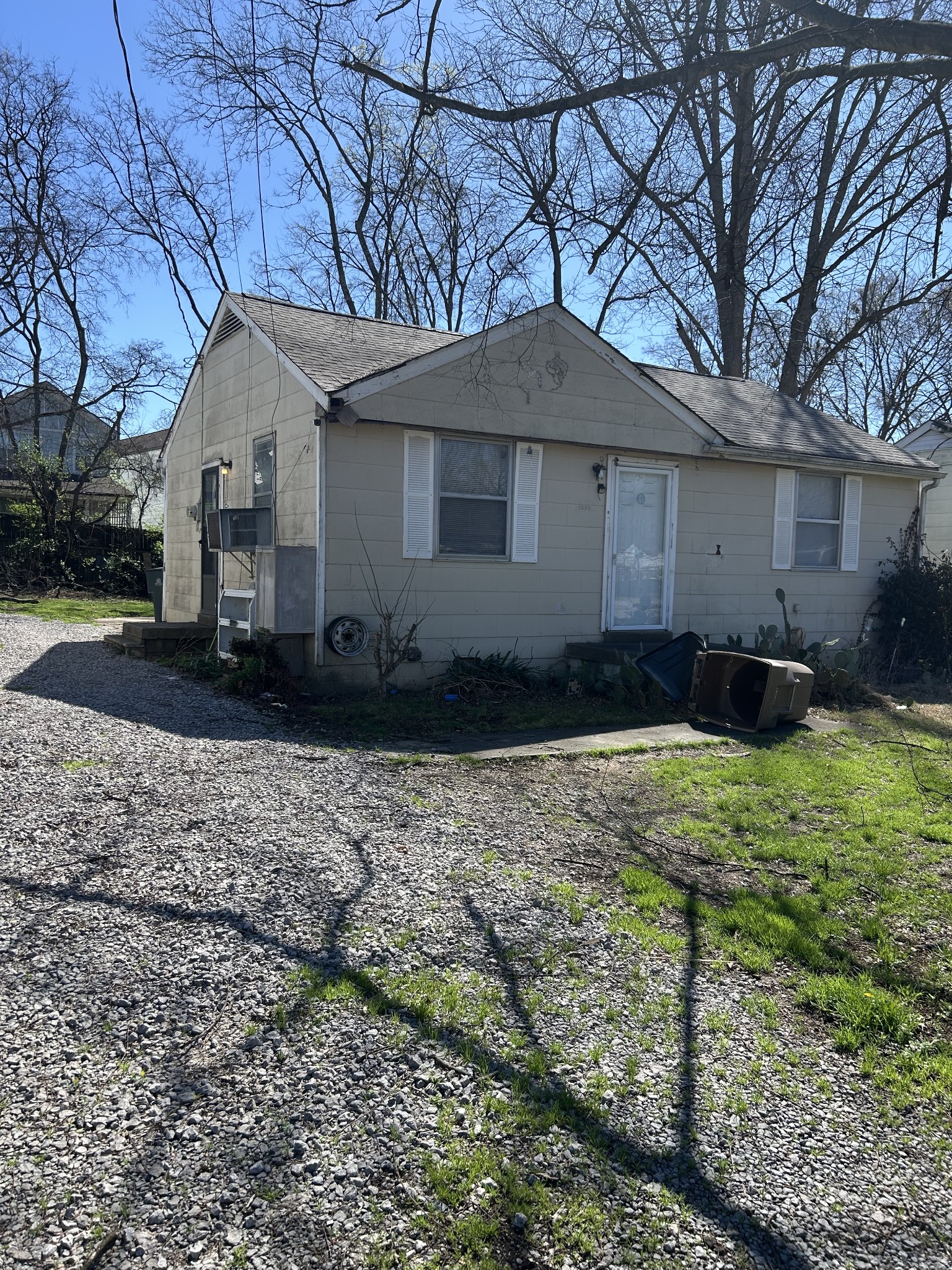 1002 Trice Dr, Nashville, TN 37209