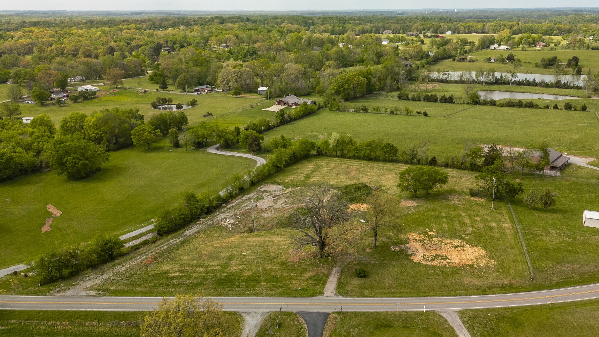 4444 Highway 76, Cottontown, TN 37048