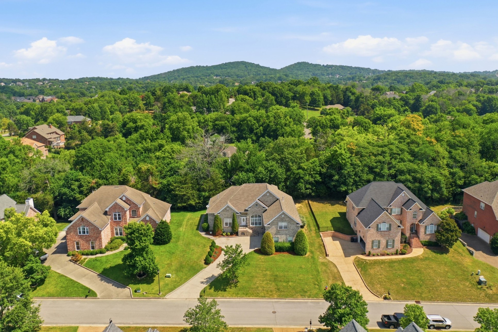 614 Firefox Dr, Brentwood, TN 37027
