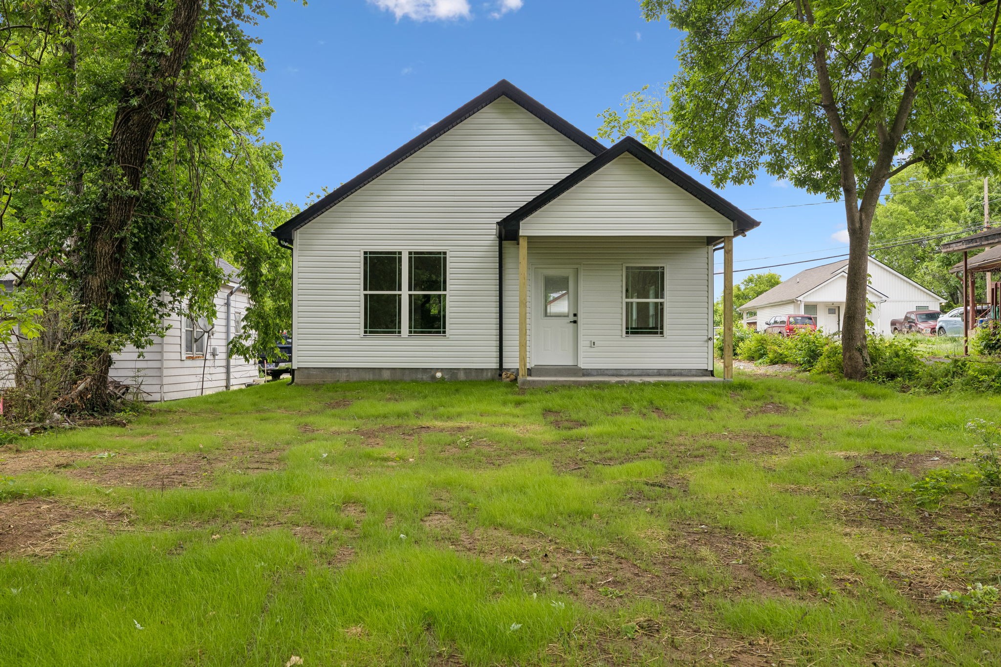 1511 Cheatham St, Springfield, TN 37172