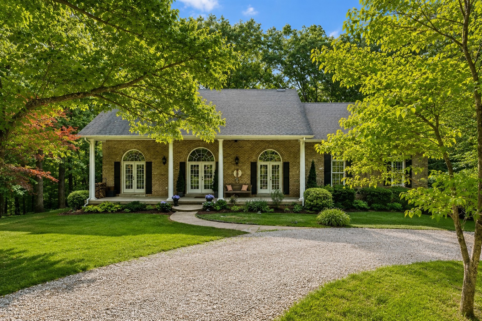 6045 Carter Ln, Franklin, TN 37064