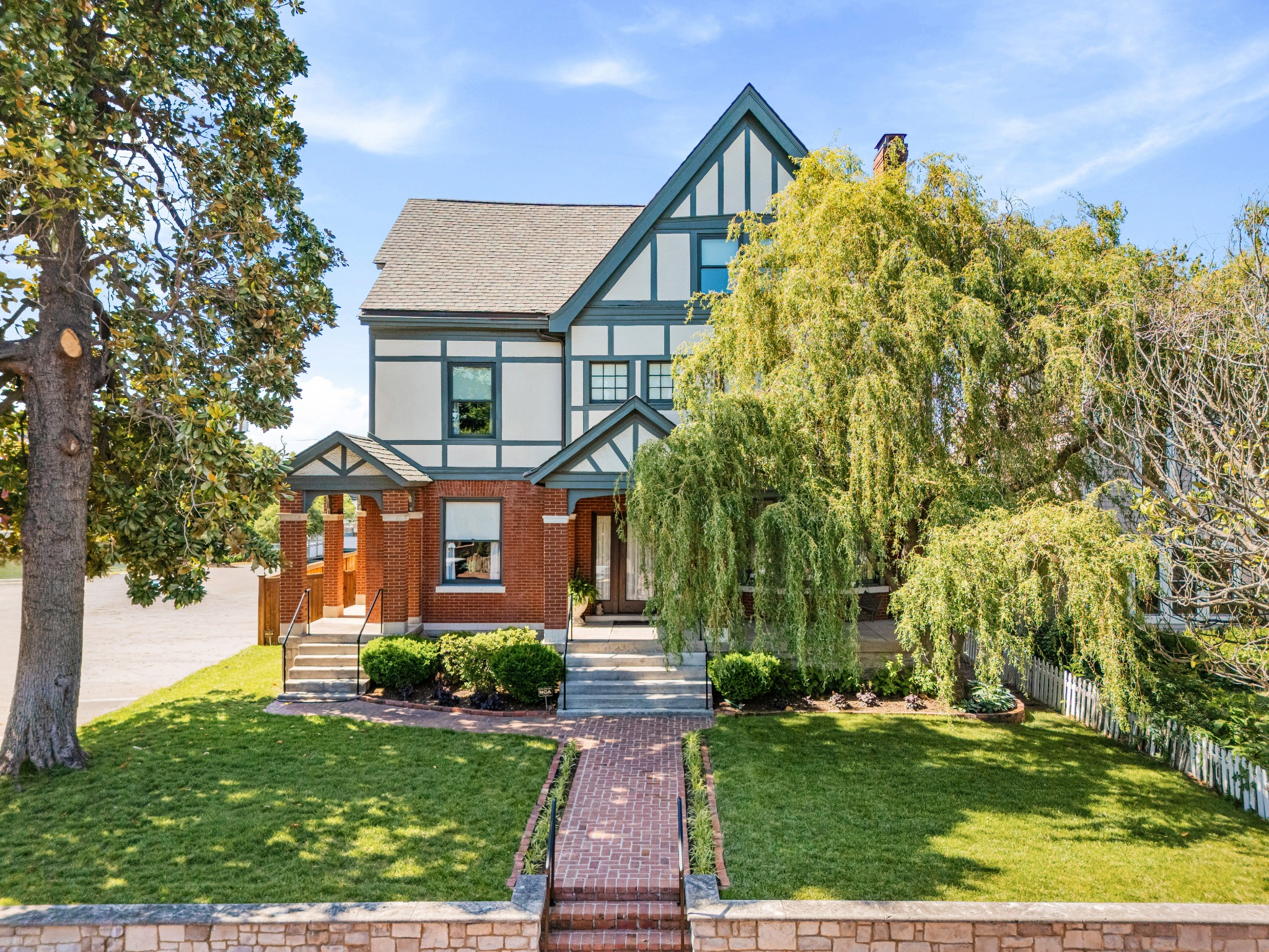 903A Russell St, Nashville, TN 37206