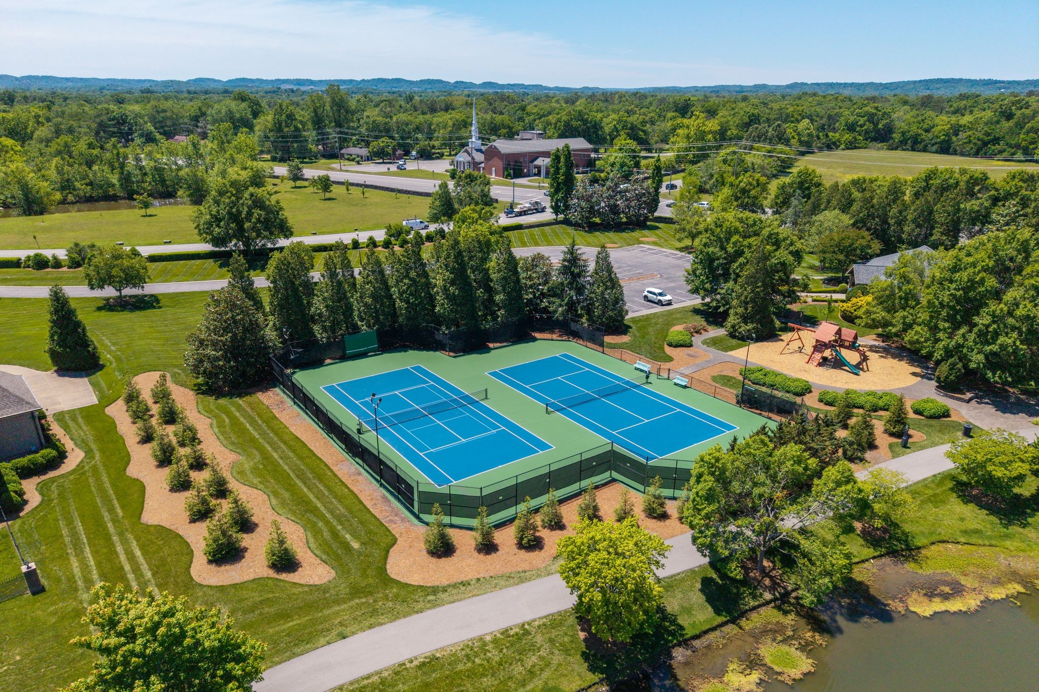672 Legends Crest Dr, Franklin, TN 37069