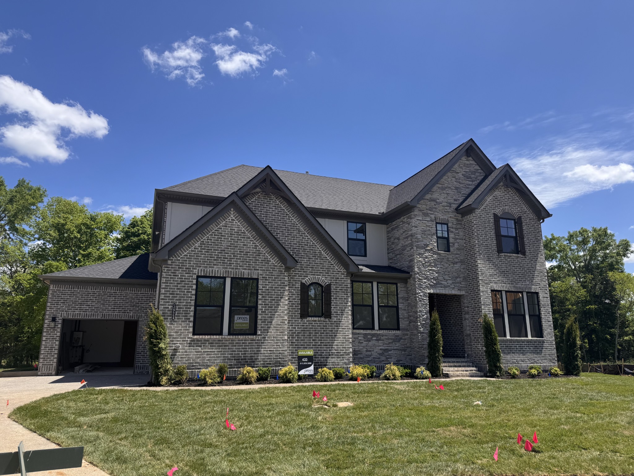 5924 Luke Ct, Arrington, TN 37014