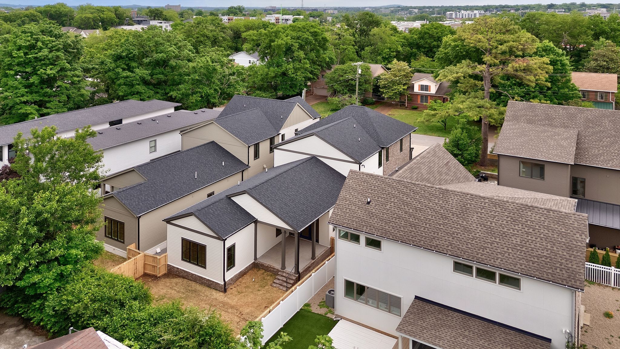 2915 Vaulx Ln, Nashville, TN 37204