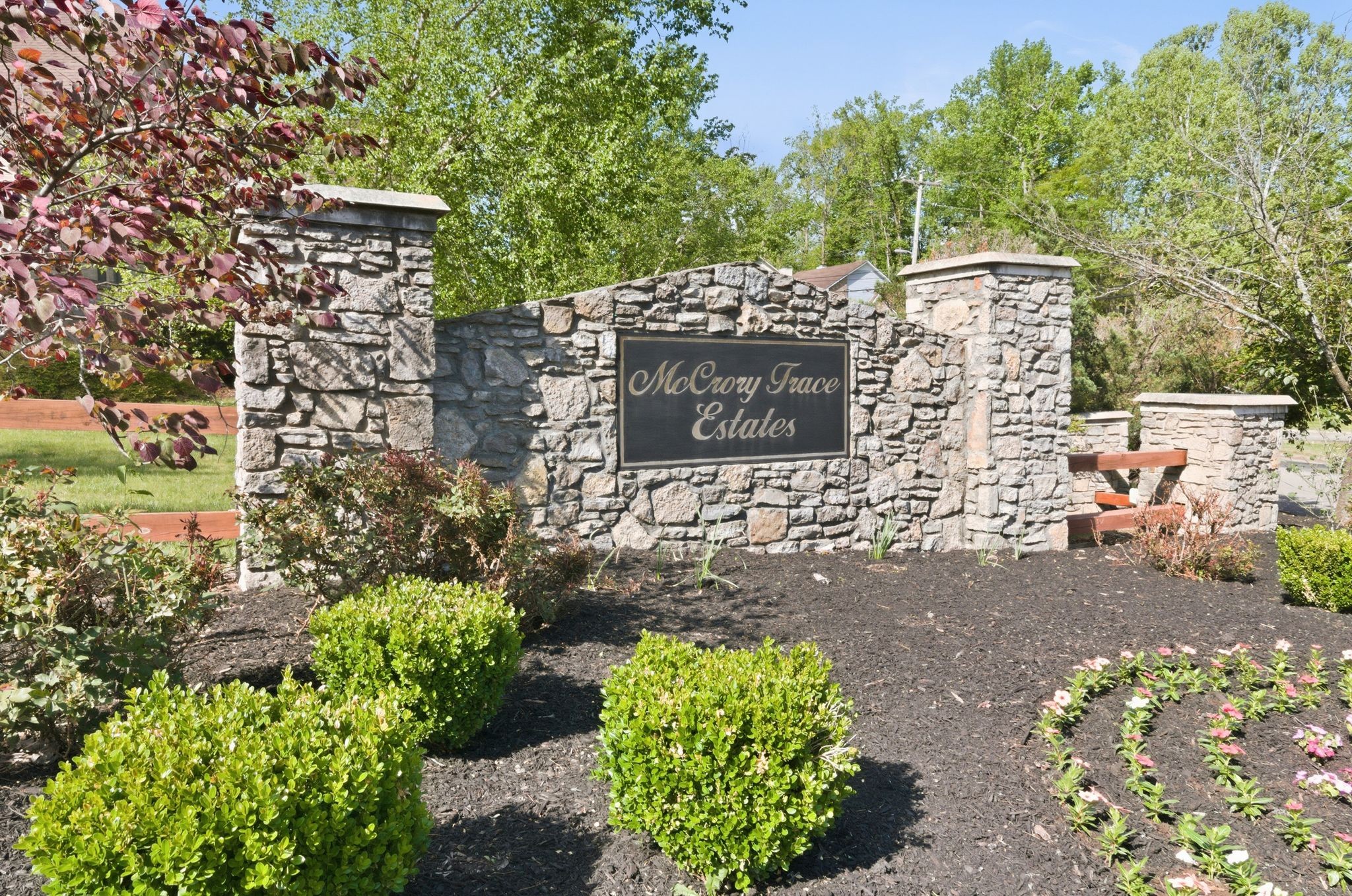 137 Sequoyah Ln, Nashville, TN 37221