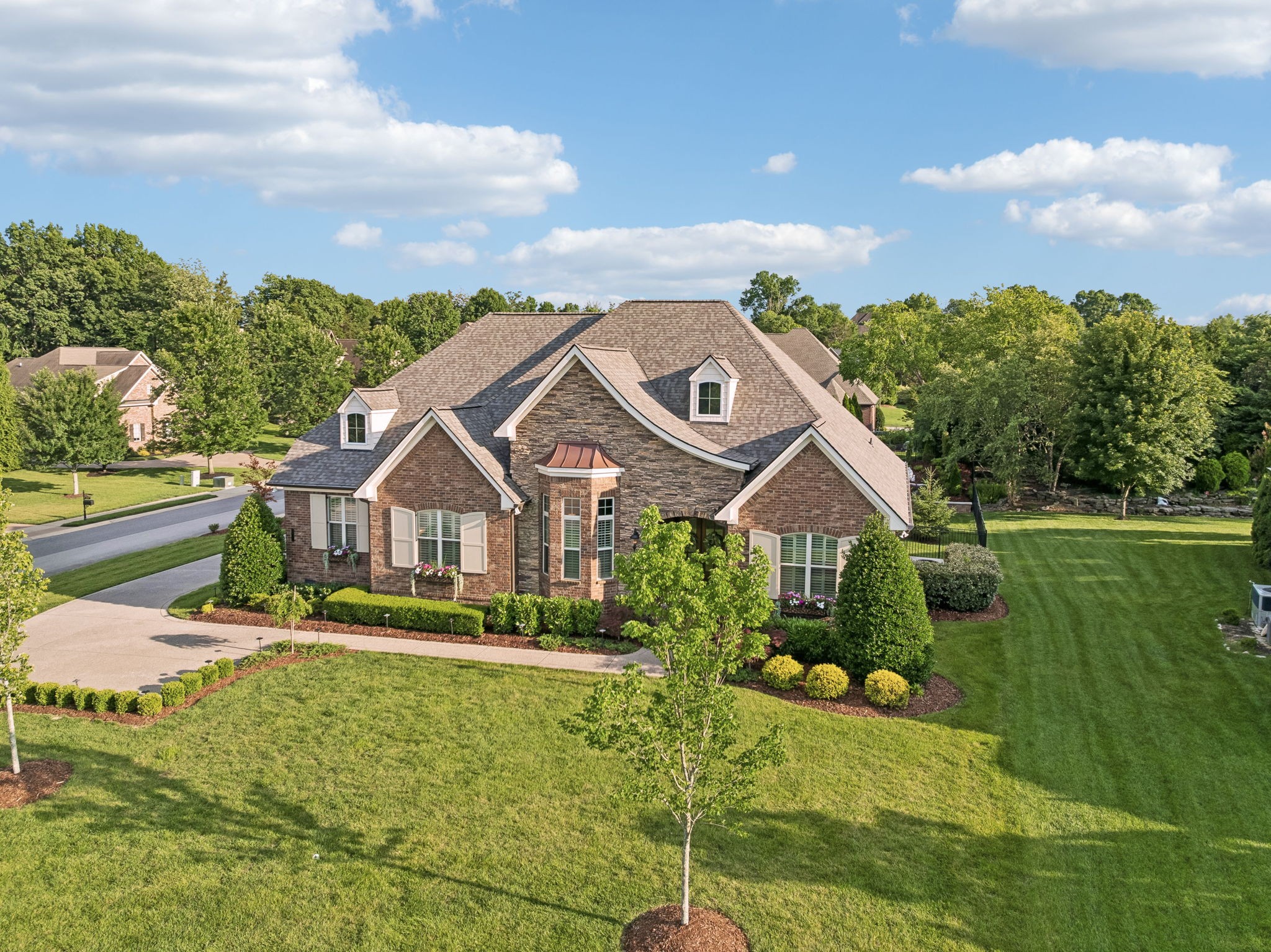 1663 Sunset Park Dr, Nolensville, TN 37135