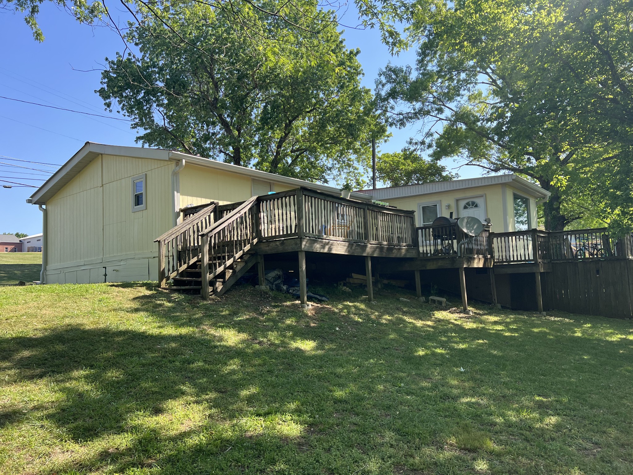 744 W Main St, Watertown, TN 37184