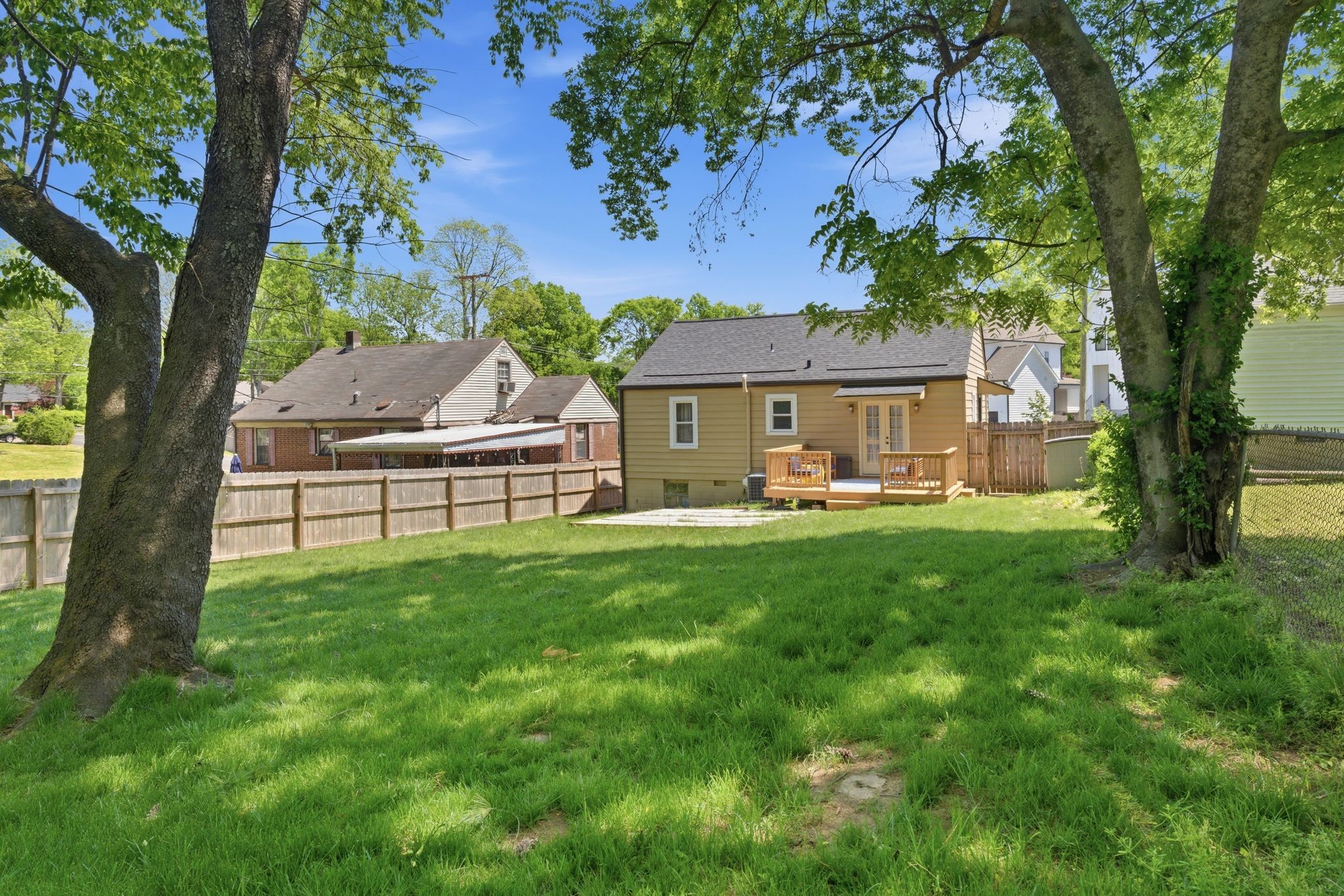 4121 Addine St, Nashville, TN 37216