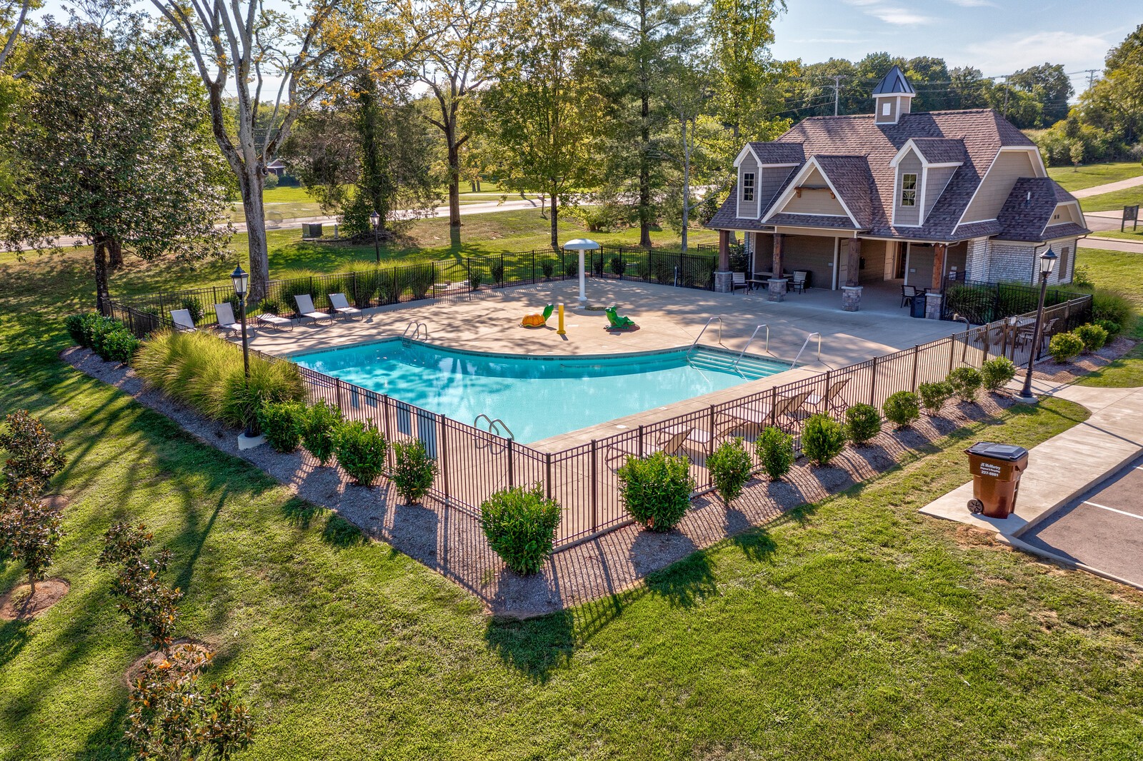 400 Millstone Pl, Lebanon, TN 37087