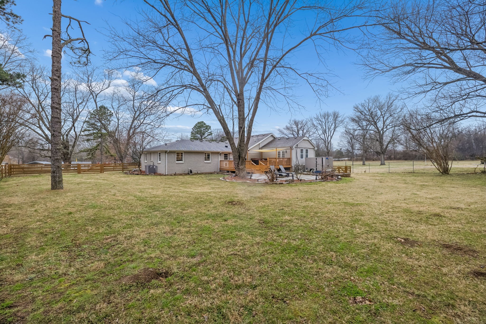 5935 S New Hope Rd, Hermitage, TN 37076