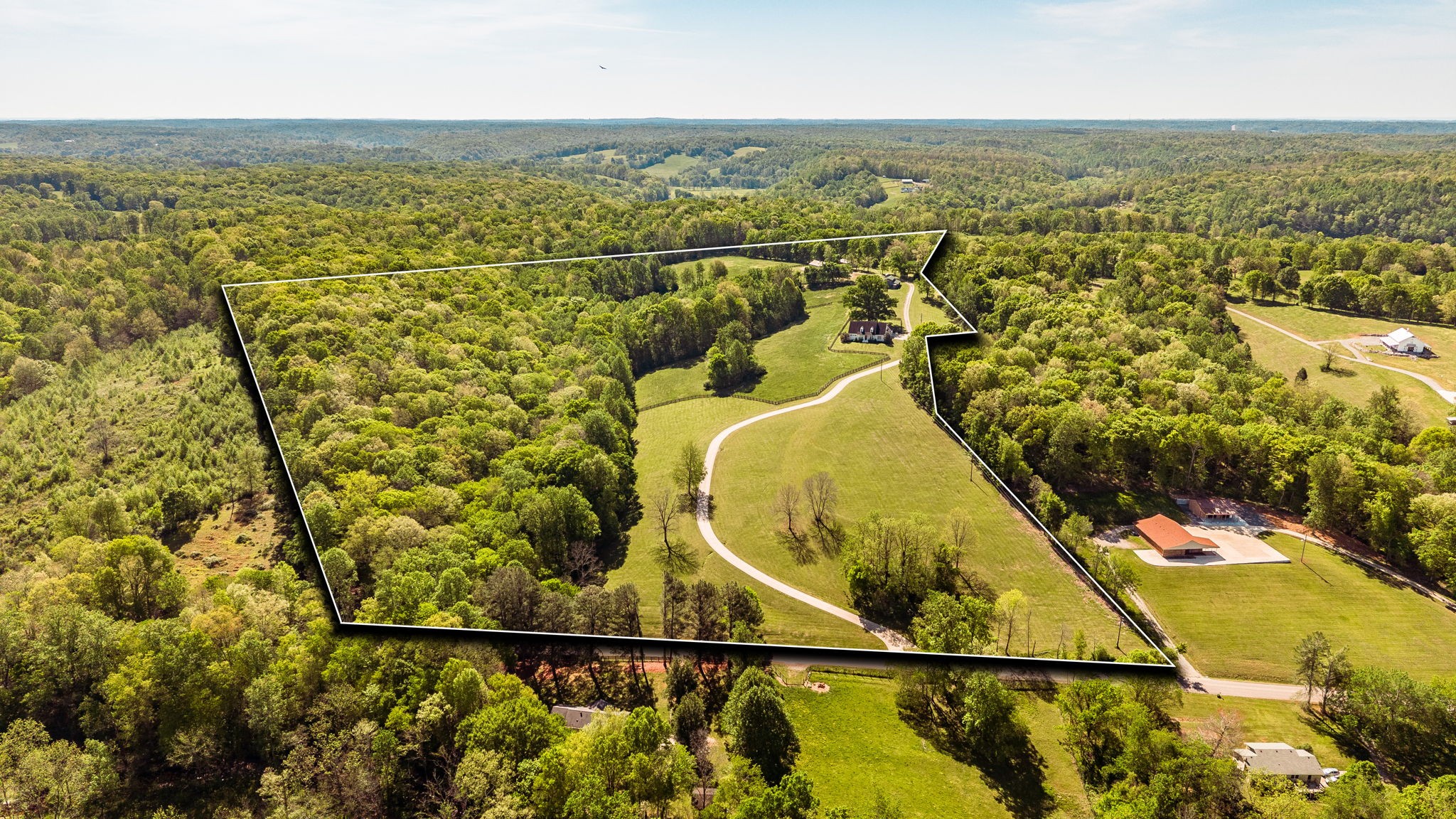 8137 Shoals Branch Rd, Primm Springs, TN 38476
