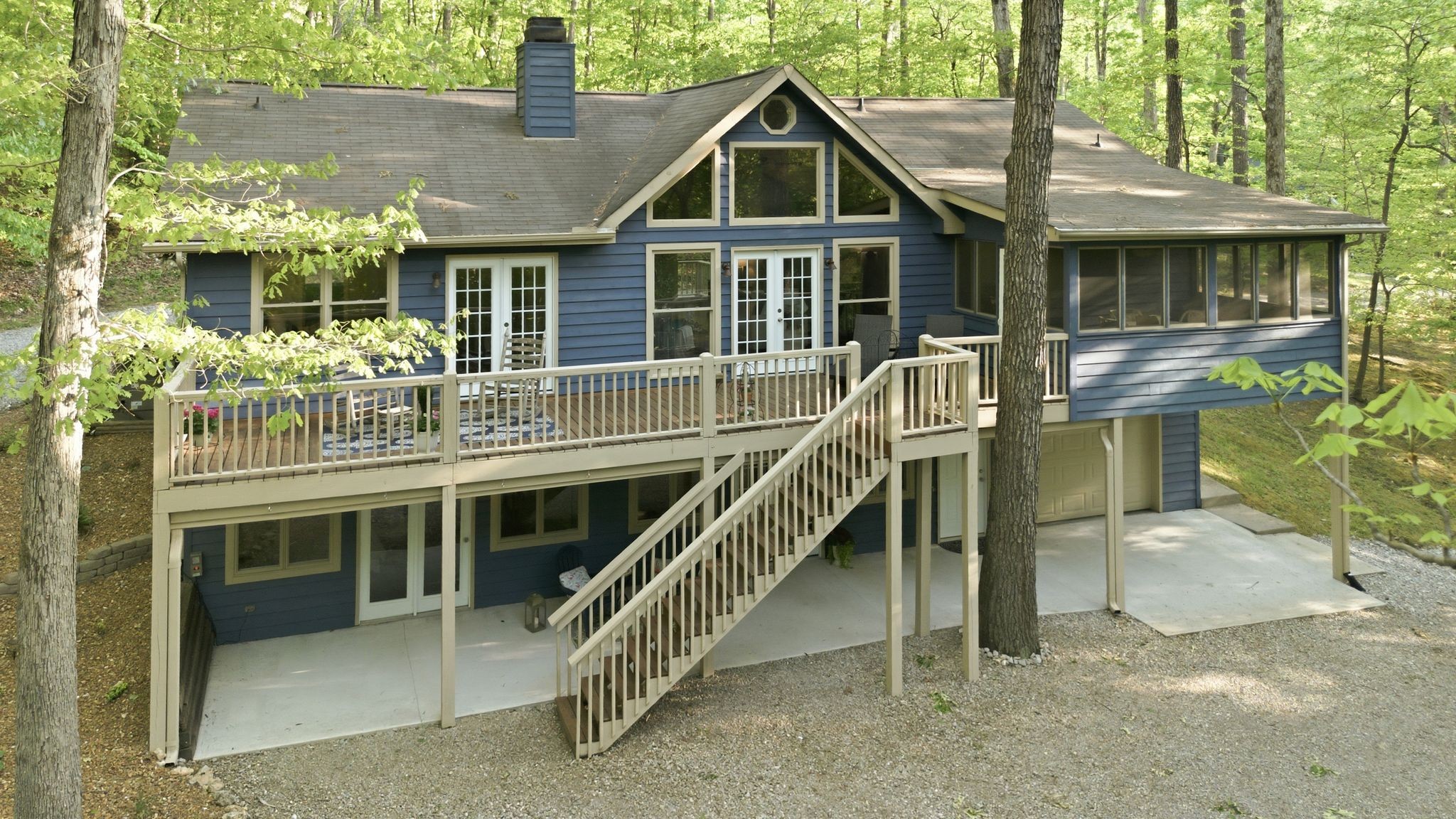1101 Wax Wing Cir, Kingston Springs, TN 37082