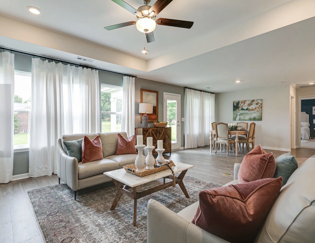 708 Larry Cir, Mount Pleasant, TN 38474