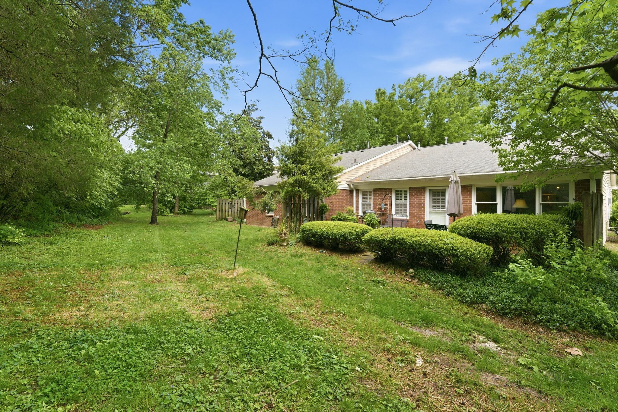 905 Glenmary Ct, Nashville, TN 37205
