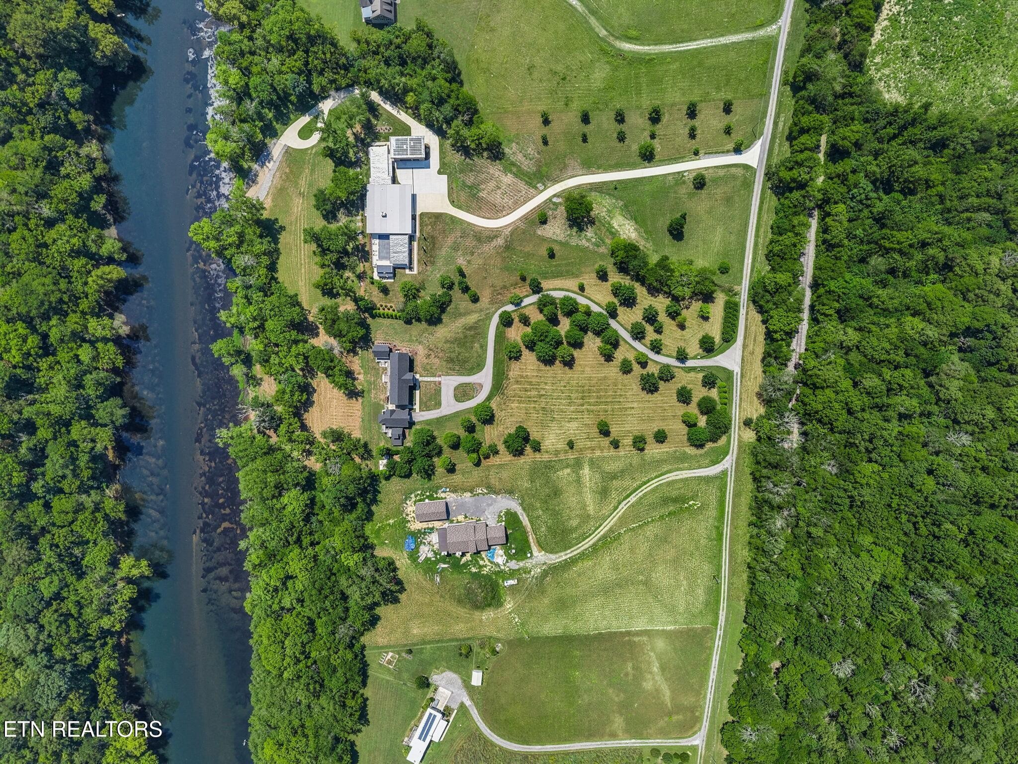 84 Judd Ln, Lancaster, TN 38569