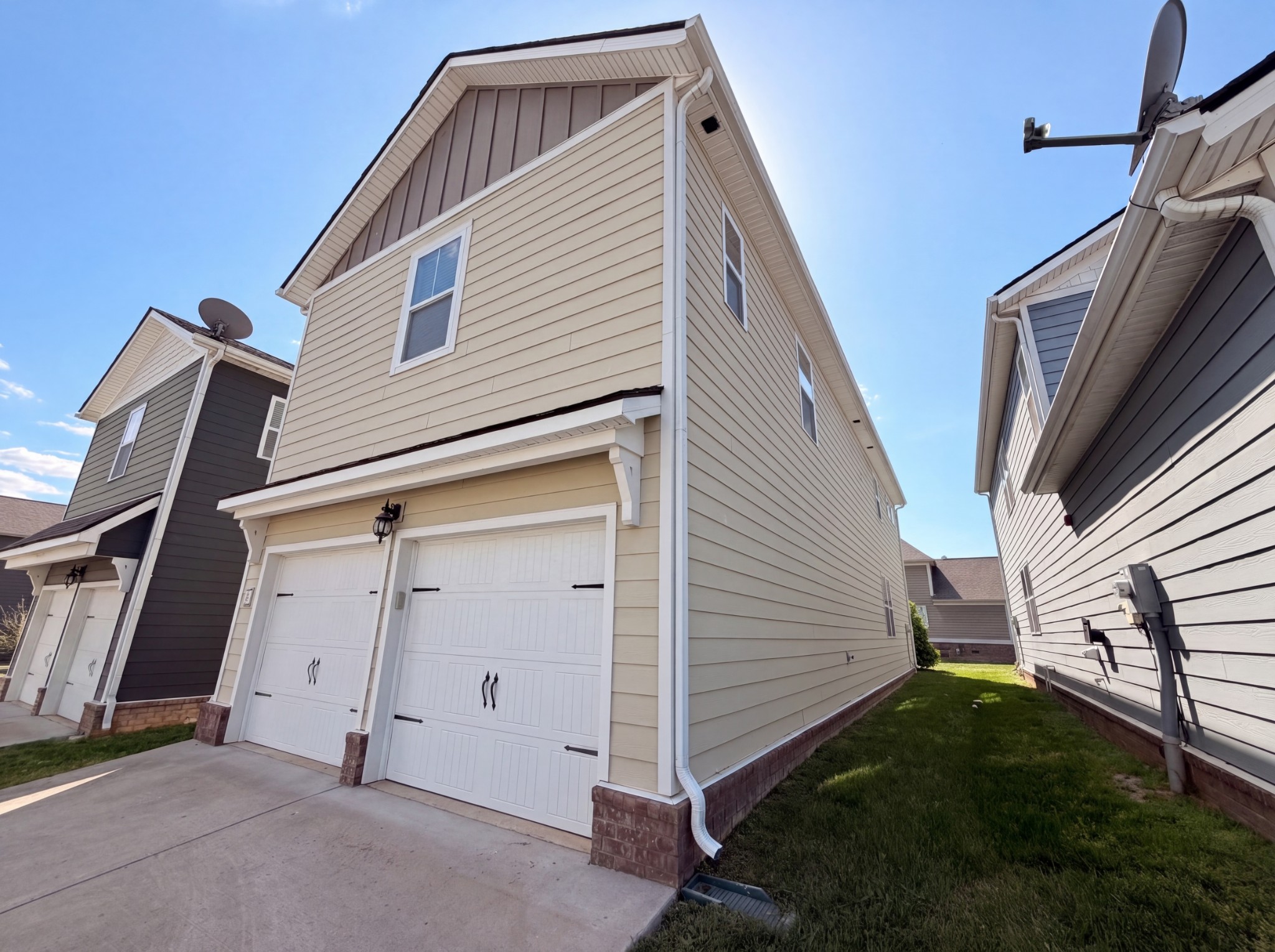 415 Prestige Ct, Pleasant View, TN 37146