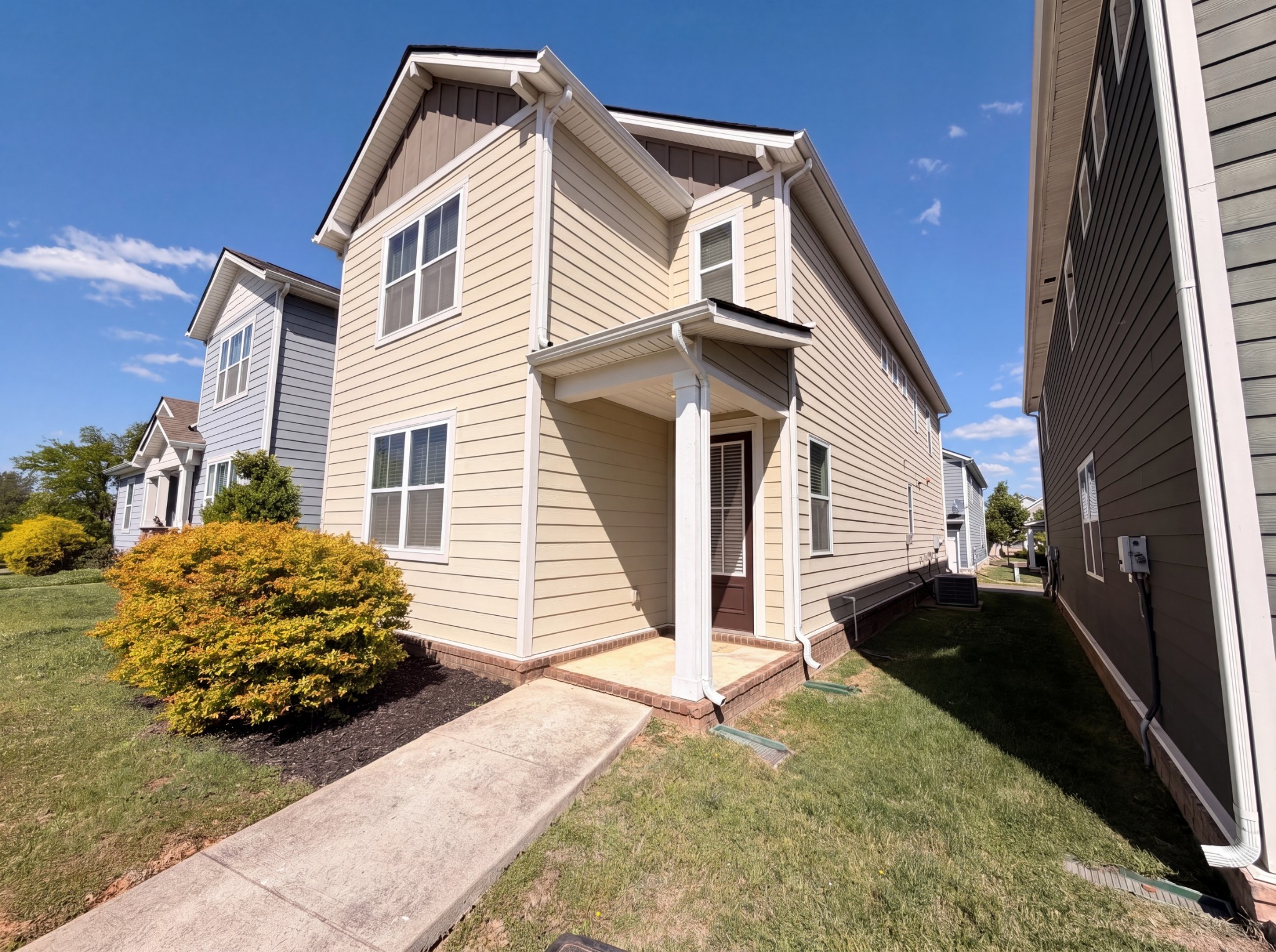 415 Prestige Ct, Pleasant View, TN 37146