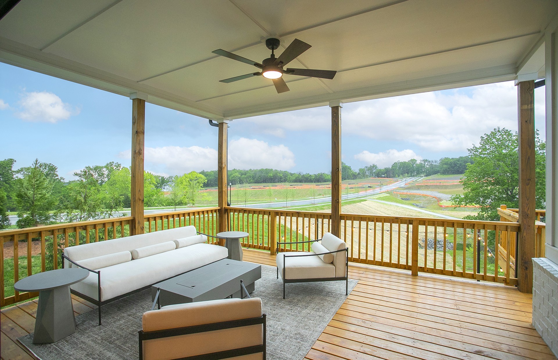 1152 Mcclellan Ln, Nolensville, TN 37135