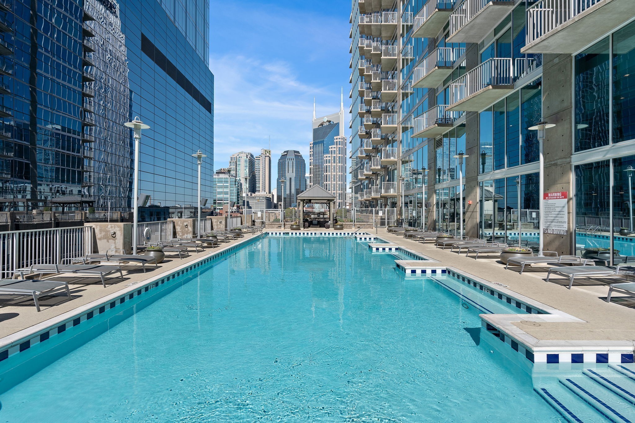 301 Demonbreun St #602, Nashville, TN 37201