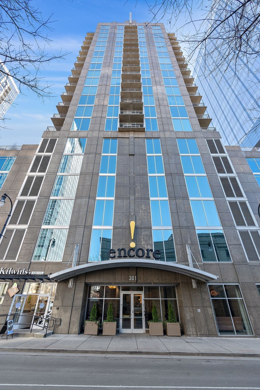 301 Demonbreun St #602, Nashville, TN 37201